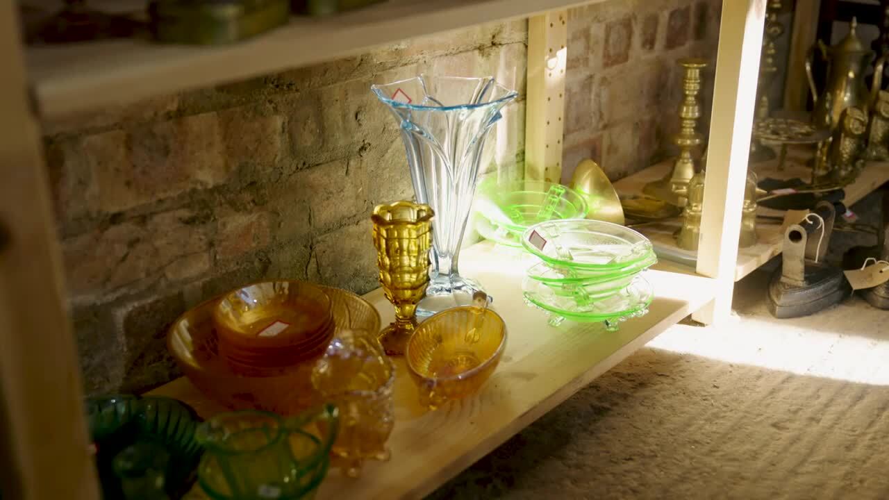 Sourcing on location - Junk and Jewels