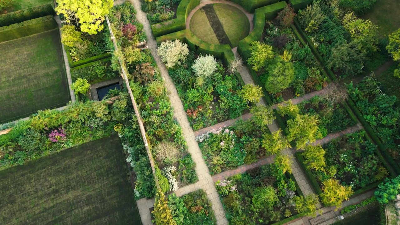 Lifting & dividing perennials in the Rose Garden