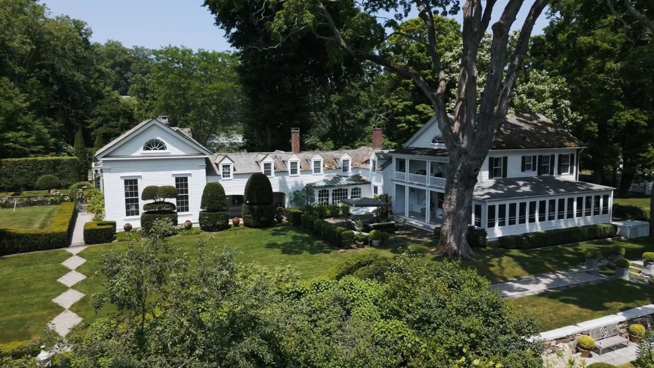 Welcome to Bunny’s country home