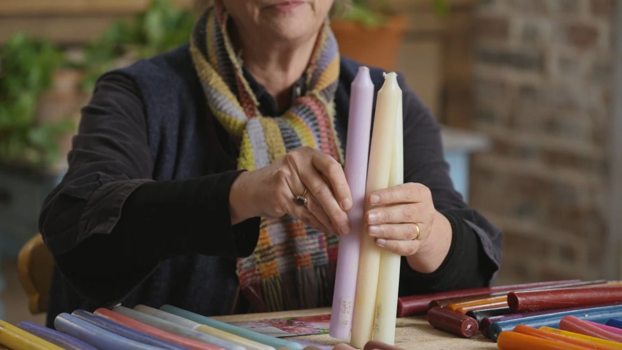 Working with colour - Creating flower combinations