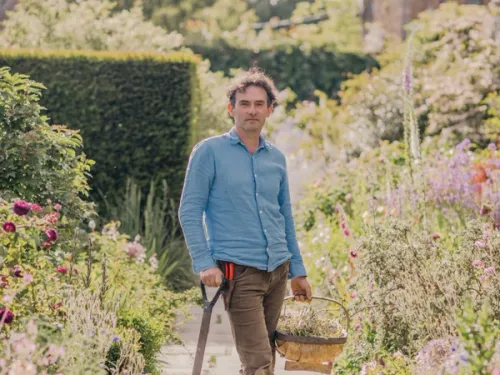 The Art of Gardening at Sissinghurst