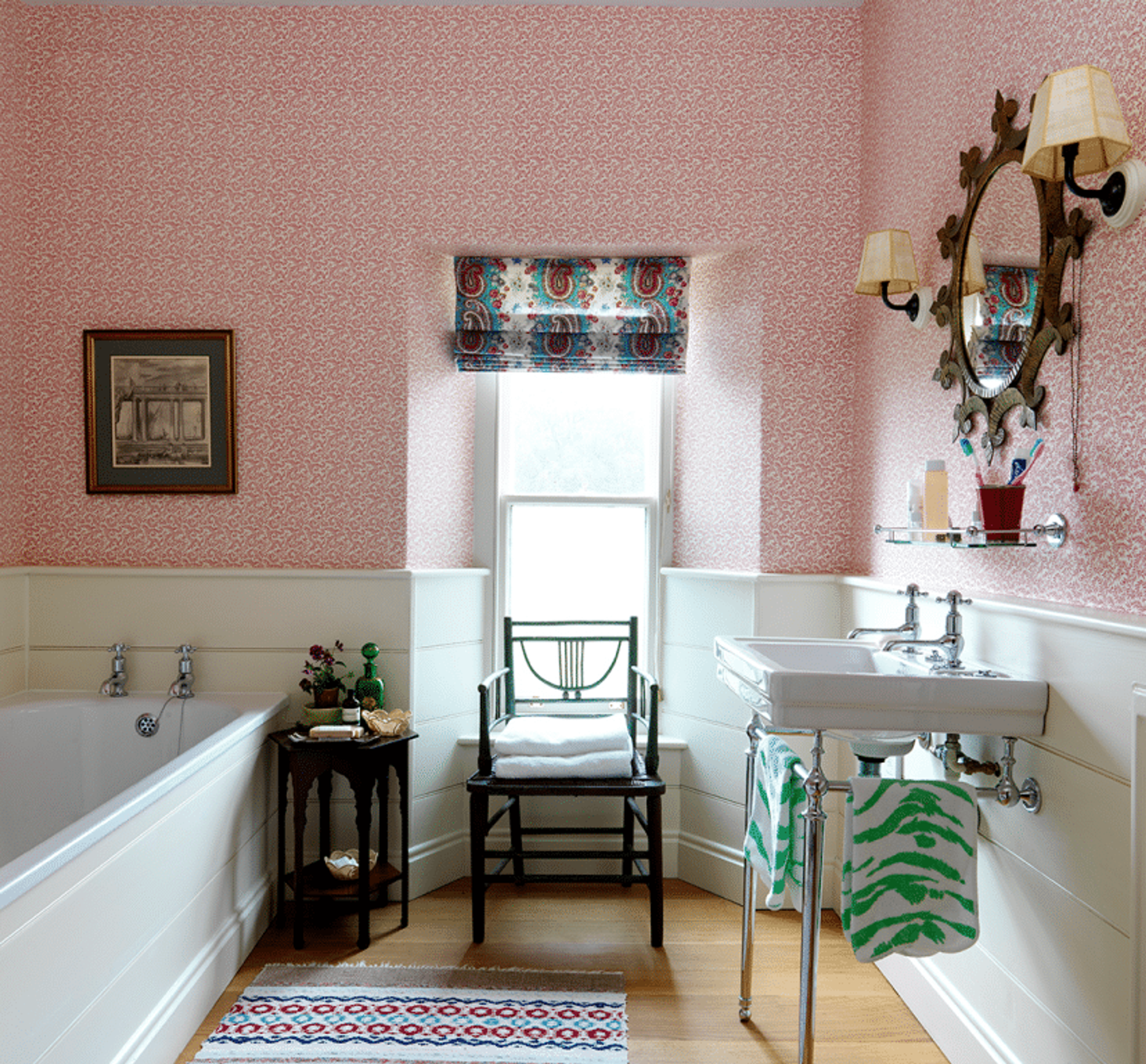 Bathroom Wallpaper