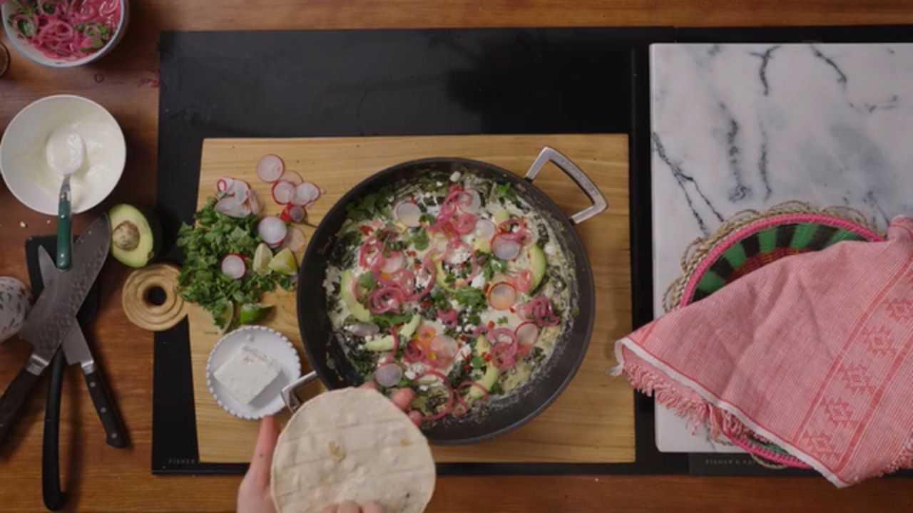 Mexican green brunch eggs