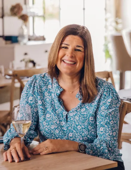 An Expert Guide to Enjoying Wine