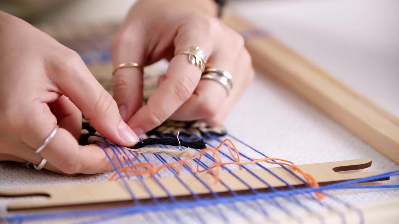 How to use mixed colours along the weft