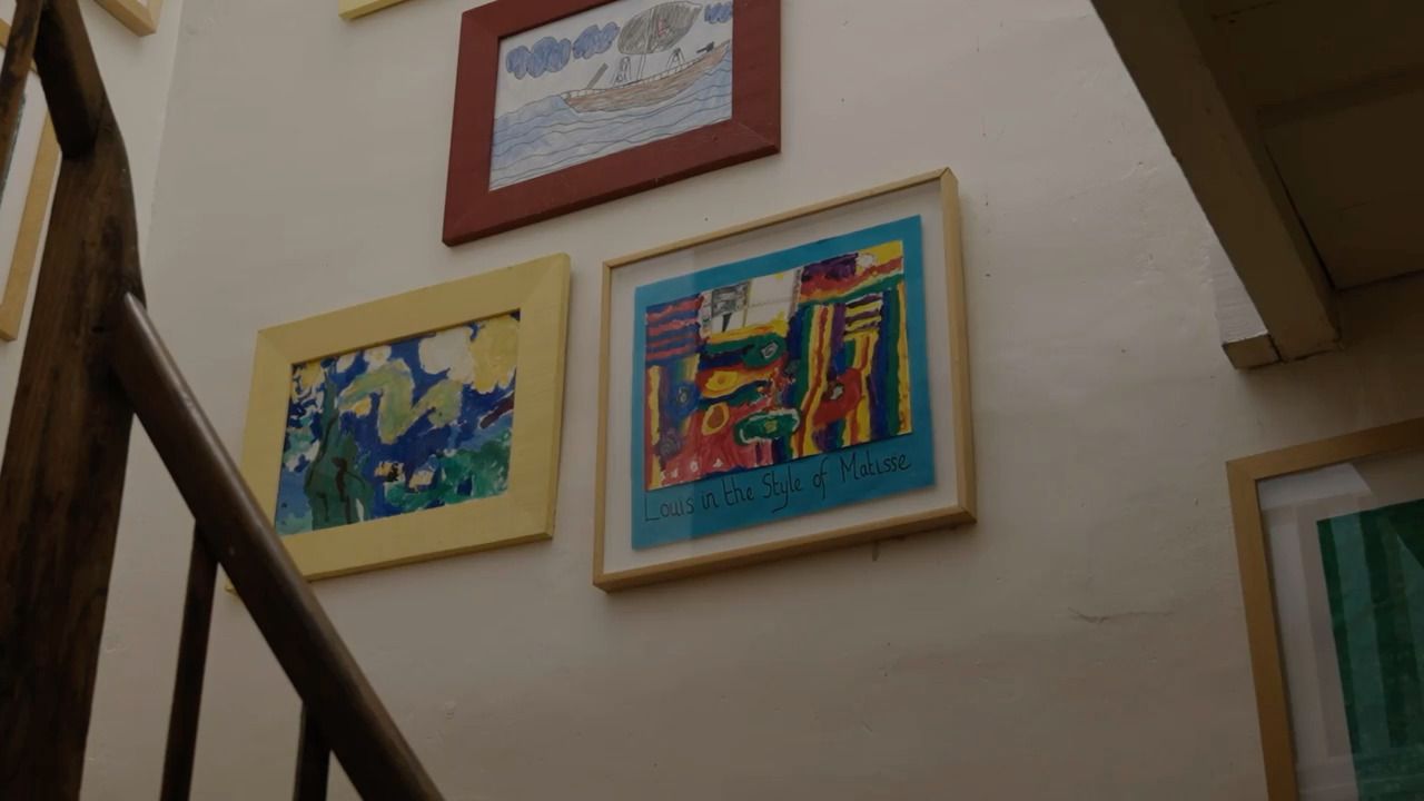 A note on incorporating art