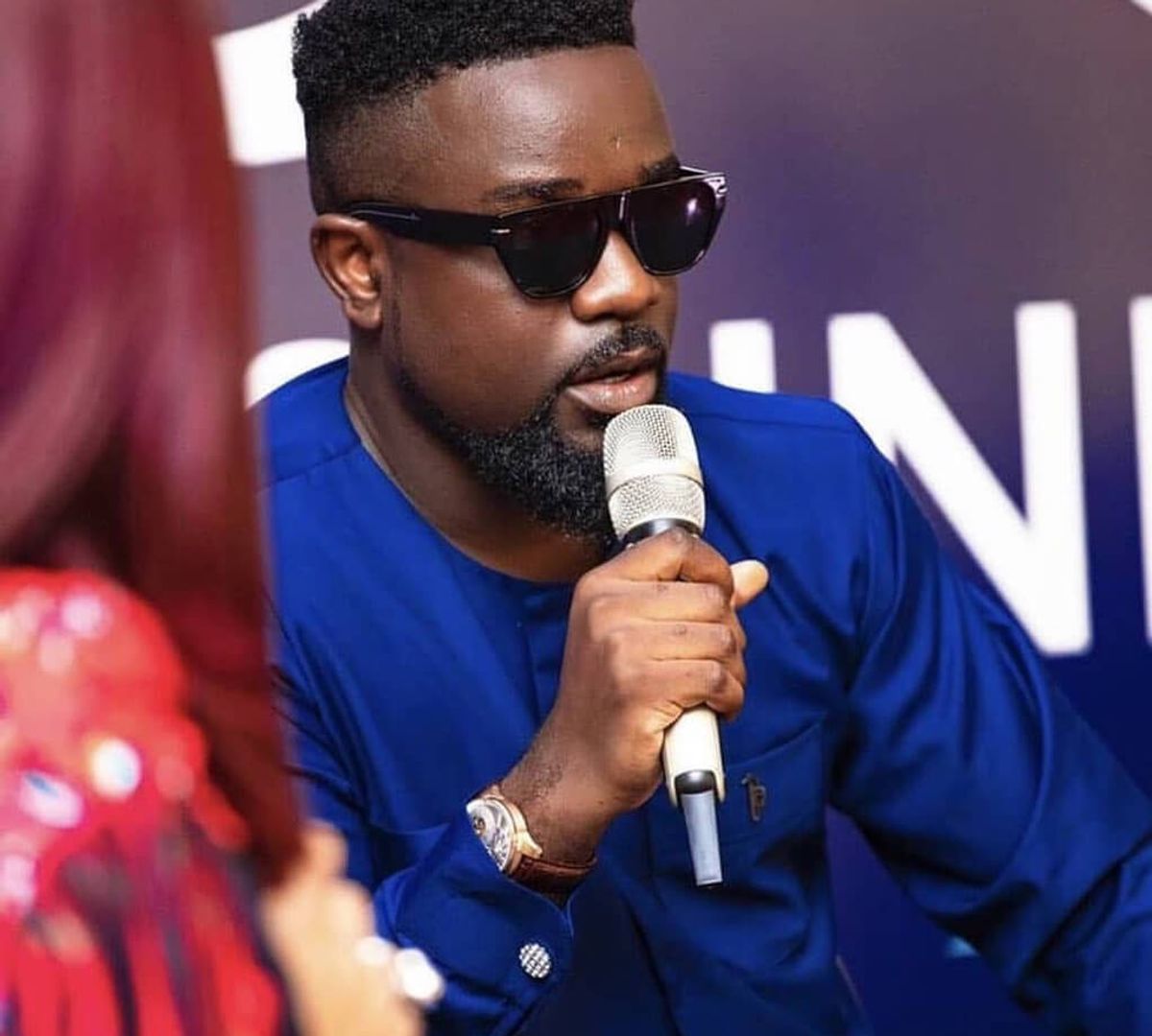Michael Owusu - Sarkodie