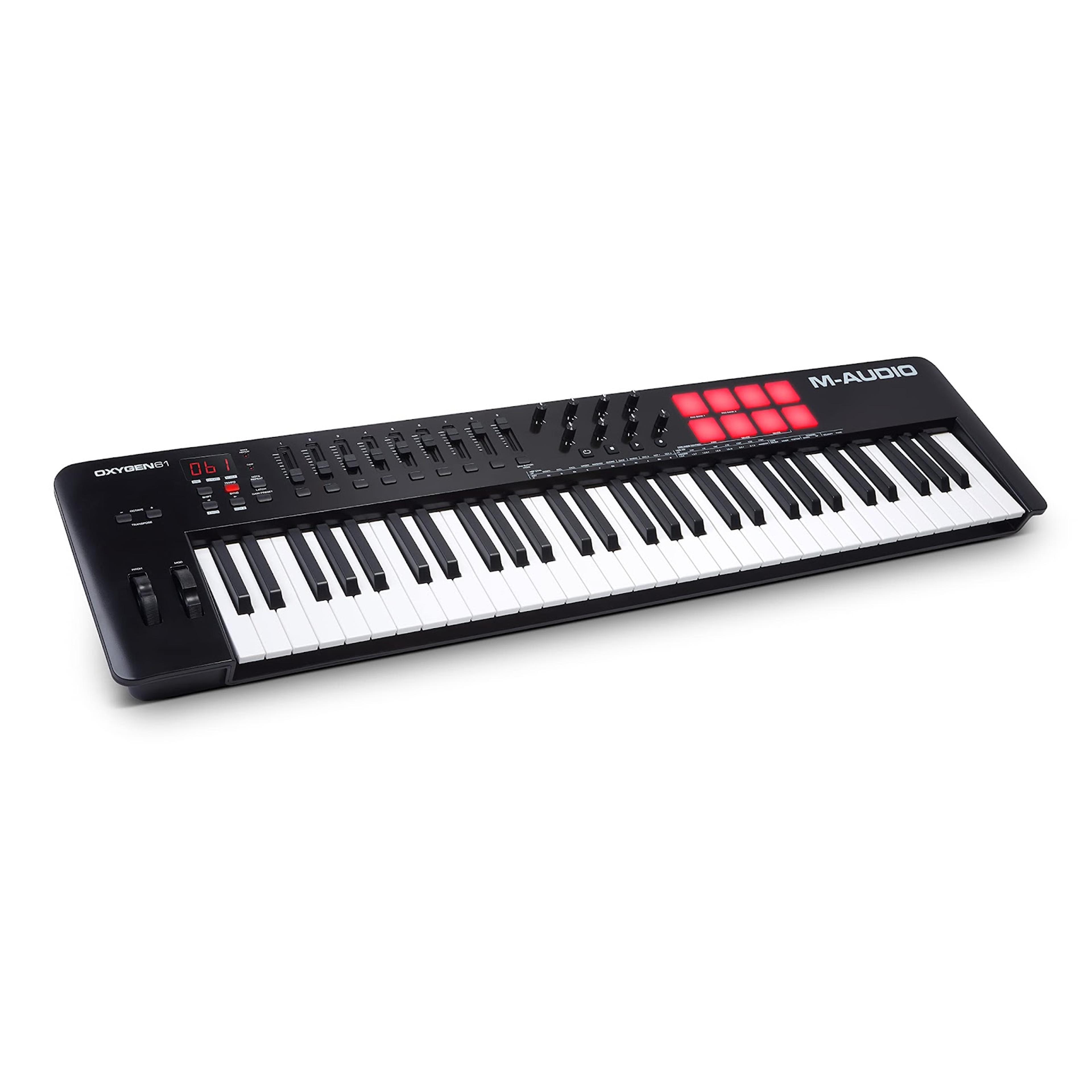 Amazon.com: M-Audio Oxygen 61 (MKV) – 61 Key USB MIDI Keyboard Controller With Beat Pads, Smart Chord & Scale Modes, Arpeggiator and Software Suite Included,Black : Everything Else