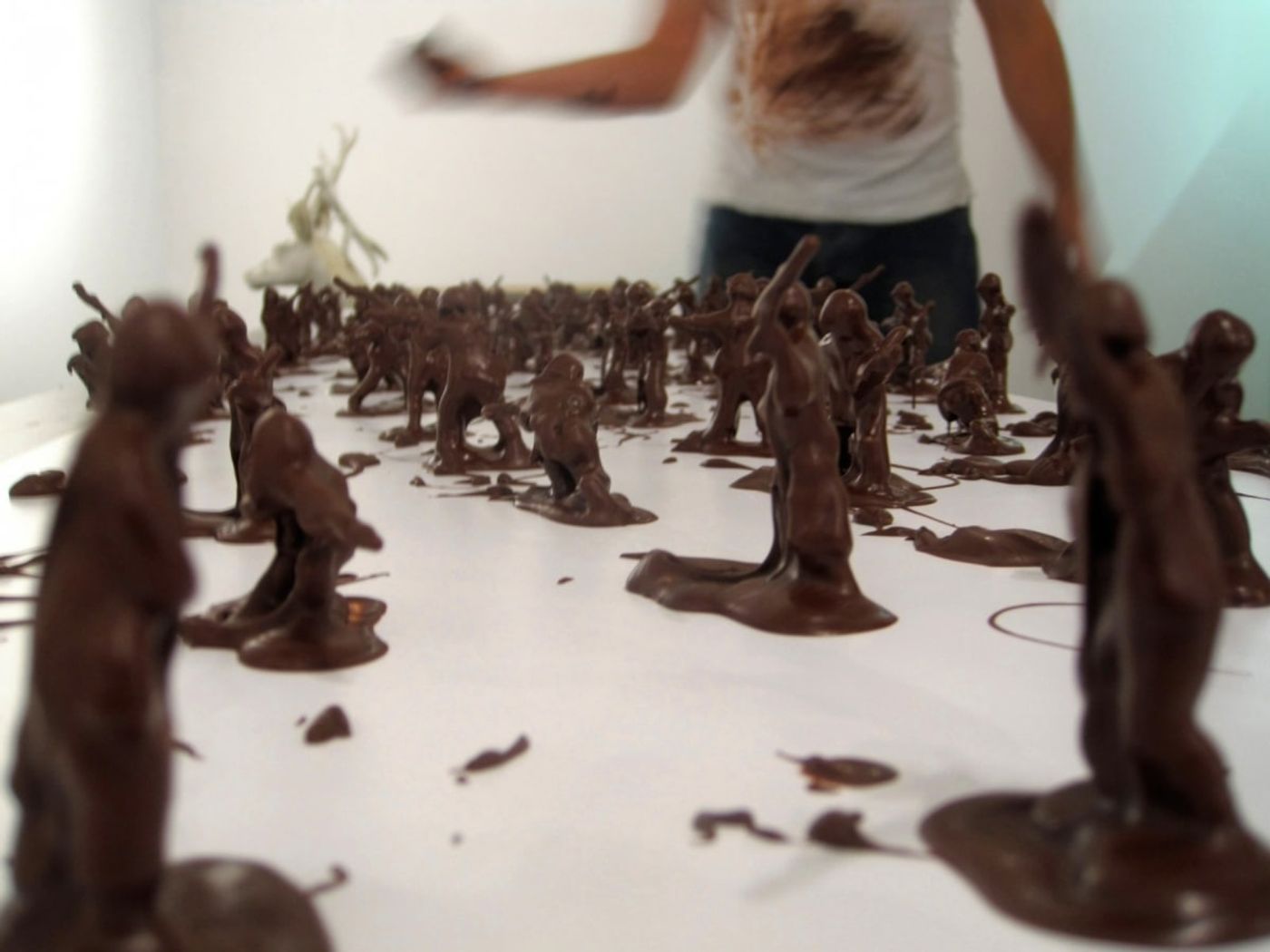 BATTLE OF LOSERS AND LOVERS_______installation / process