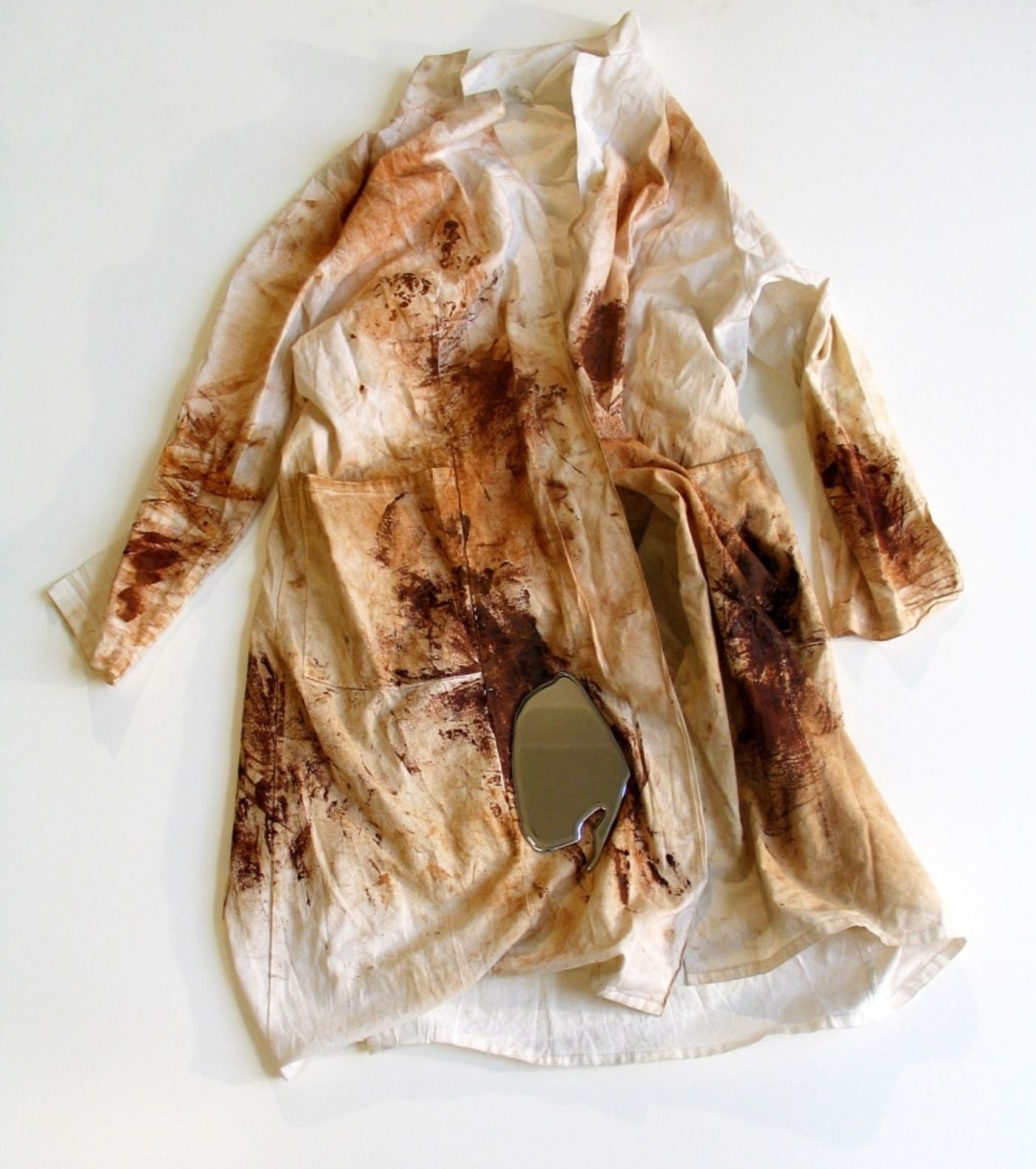 WAR WITH EVER-CHANGING CLOUD_______ mercury, moscow chocolate factory worker's apron/ 2001—2016
