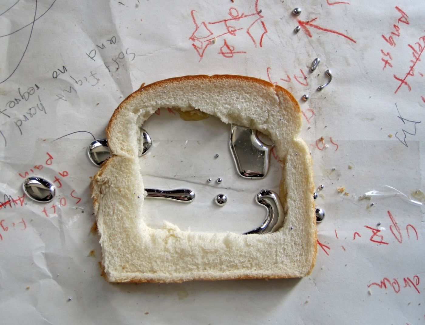 MERCURY FOR BREAKFAST_______mercury, bread / installation 2018