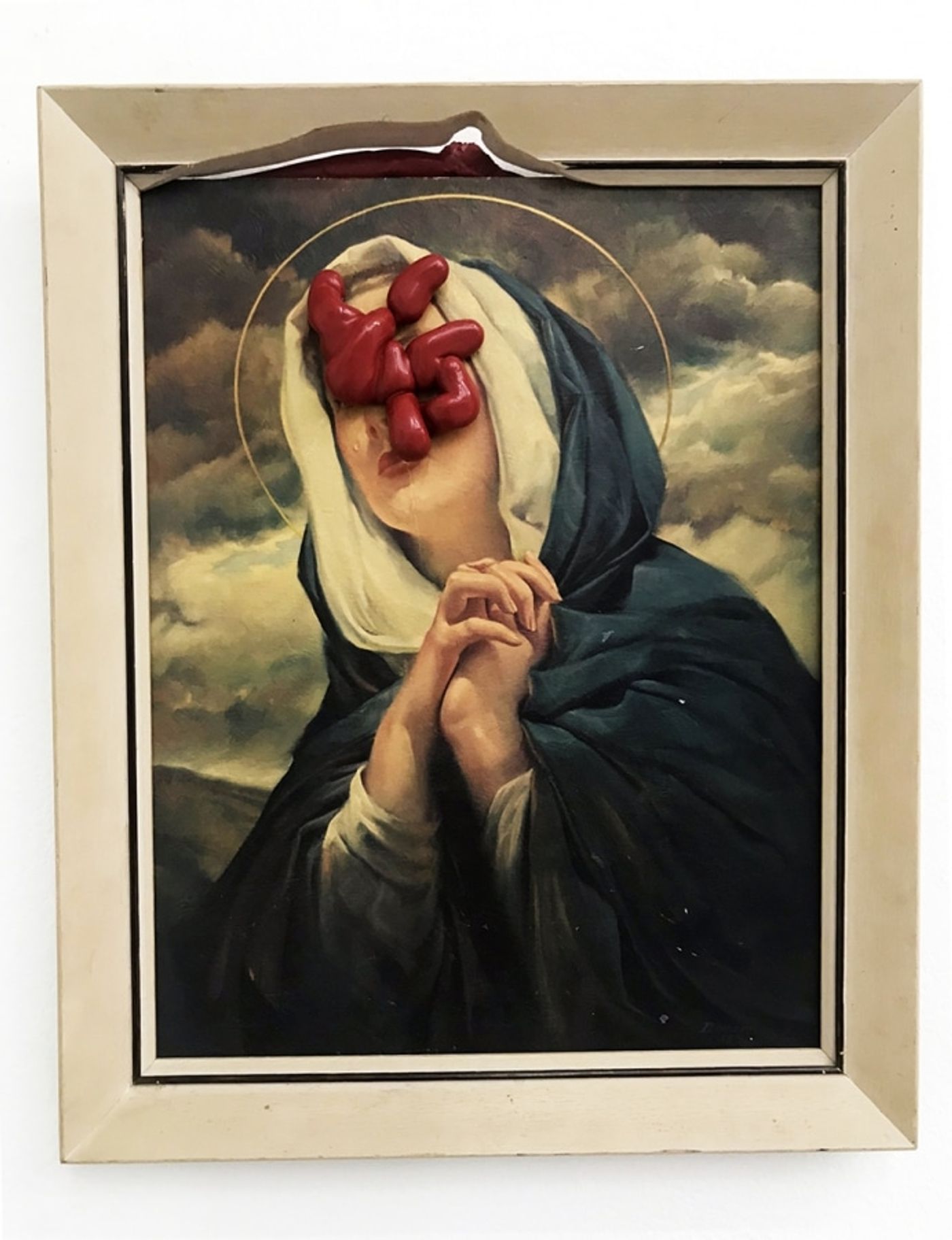 MARIA CRYING / mixed media, pressed plastic / 2018