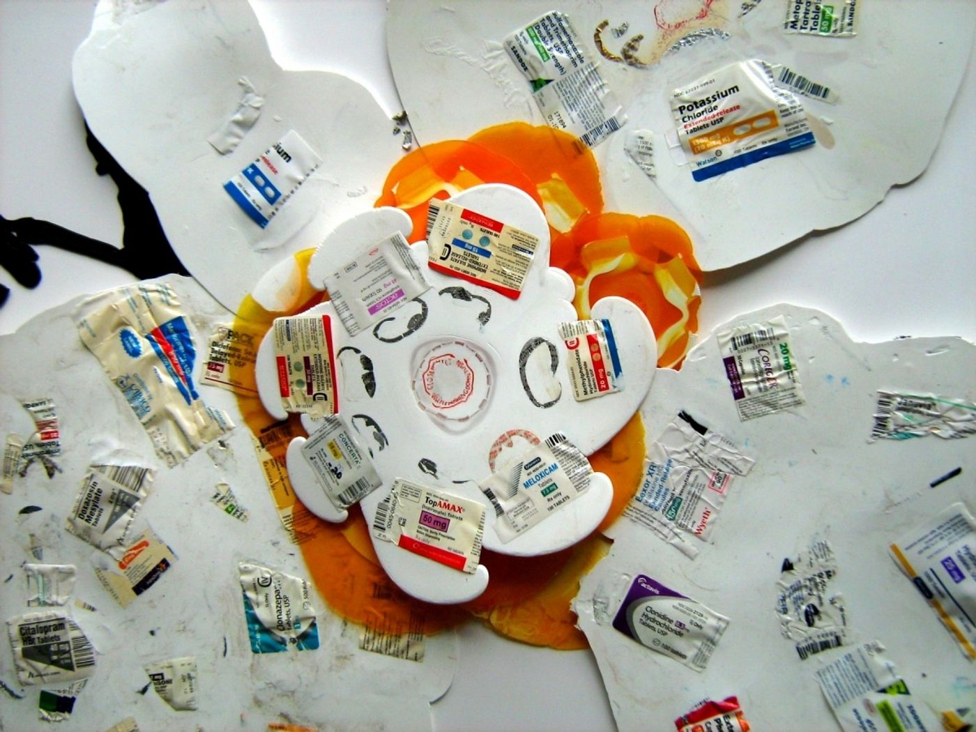 ISLAND OF THE LOTUS-EATERS_______melted pill bottles, sintra / 120X120 cm / 2009