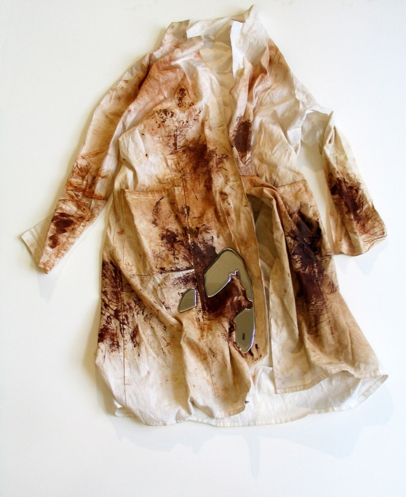WAR WITH EVER-CHANGING CLOUD_______ mercury, moscow chocolate factory worker's apron/ 2001—2016