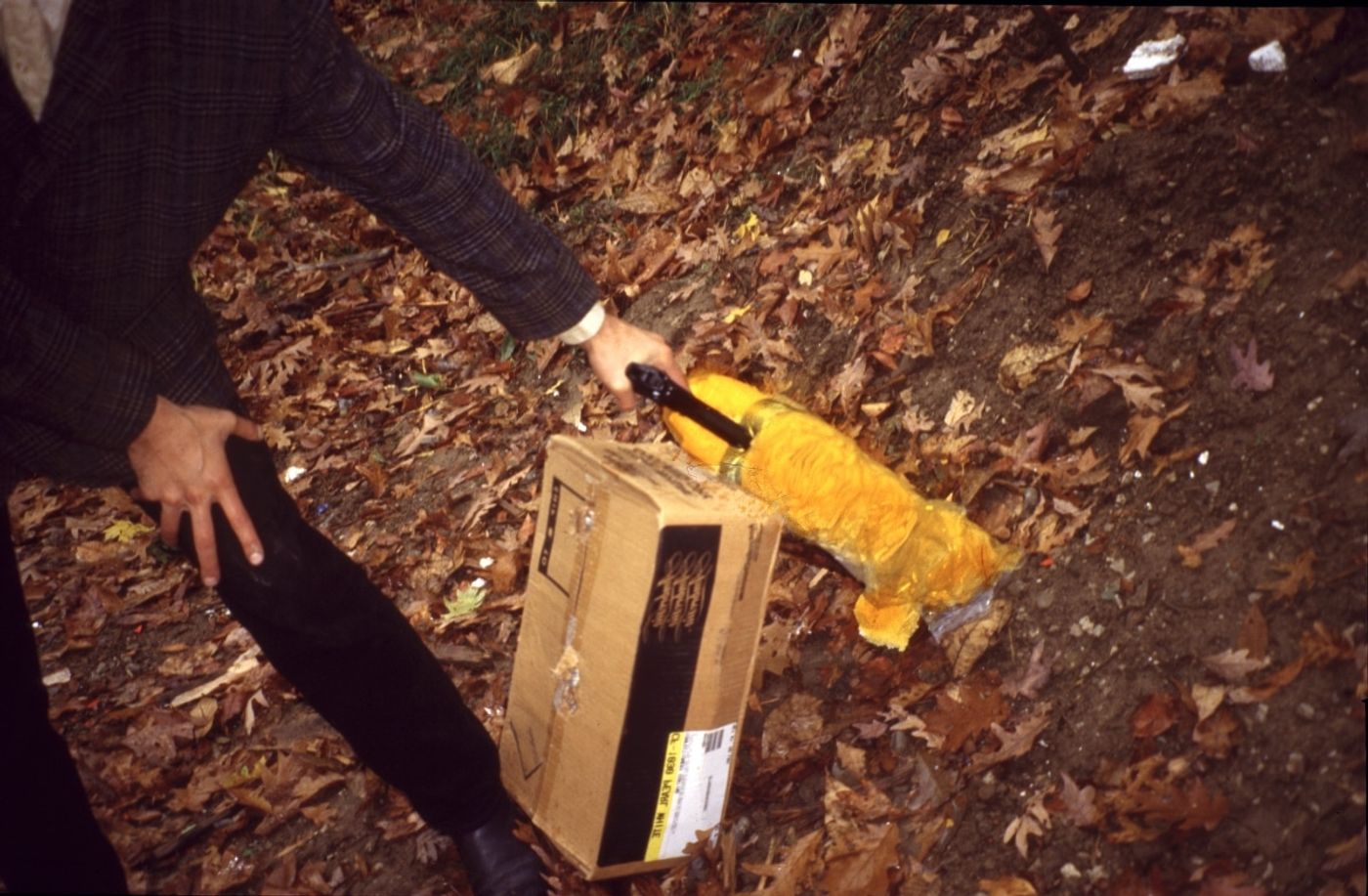 33 THINGS TO STOP A BULLET_______stacked gloves fired upon point blank with a shotgun, the shot terminated on 33-rd glove /1998