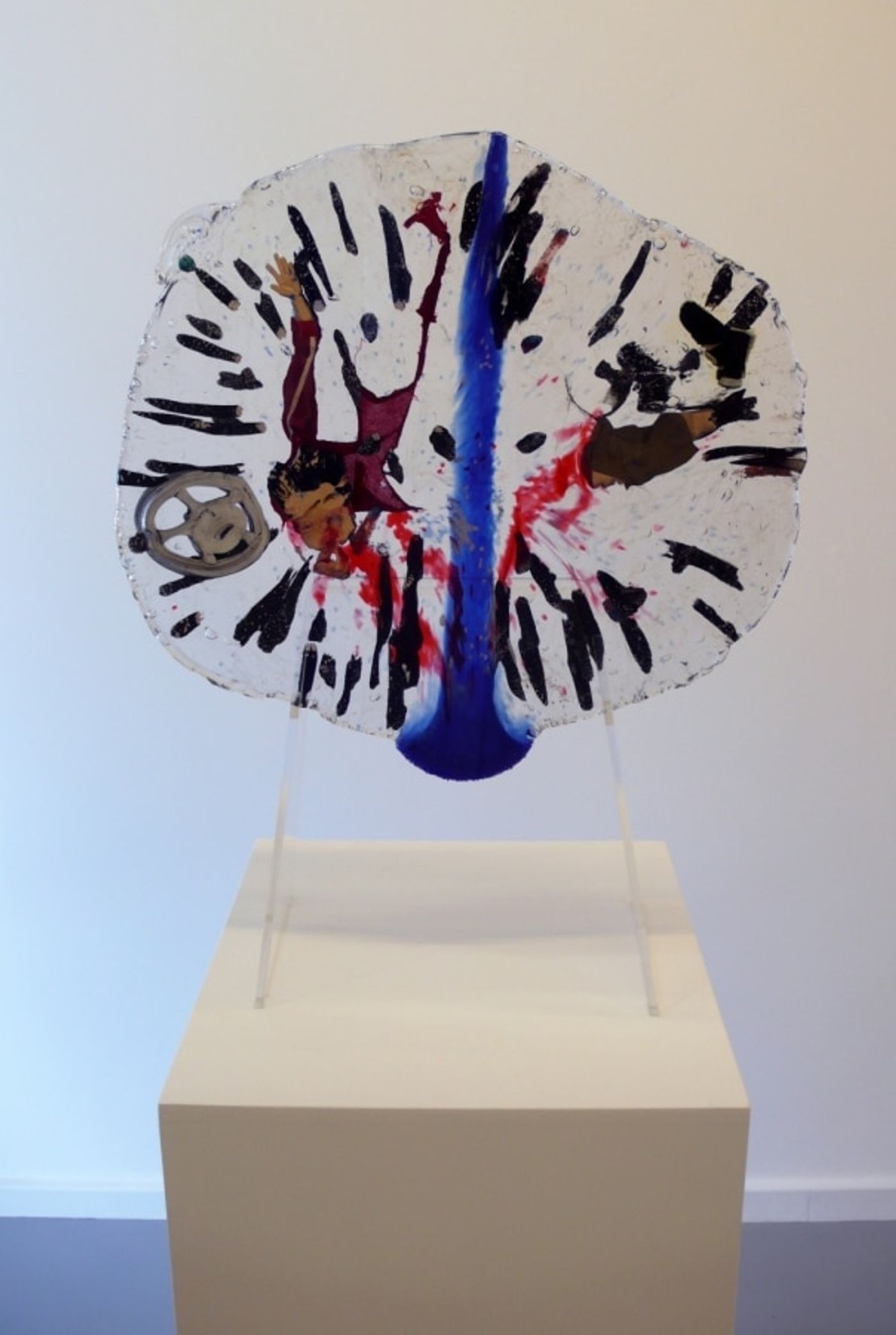 DILUTED BY RAIN_______heated and pressed mixed plastic / 40X43X1 cm / 2008