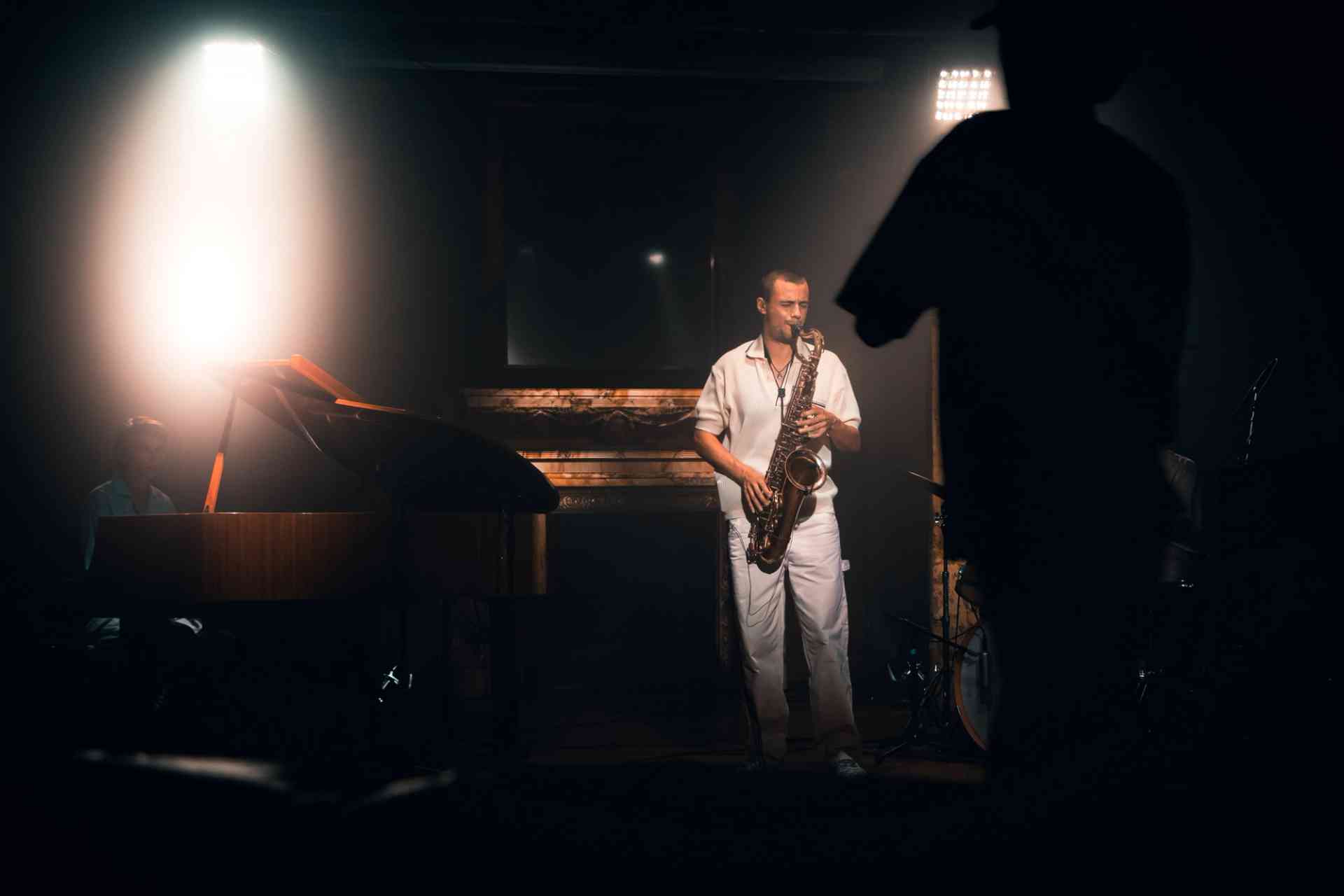 Preview of picture 8 of this project