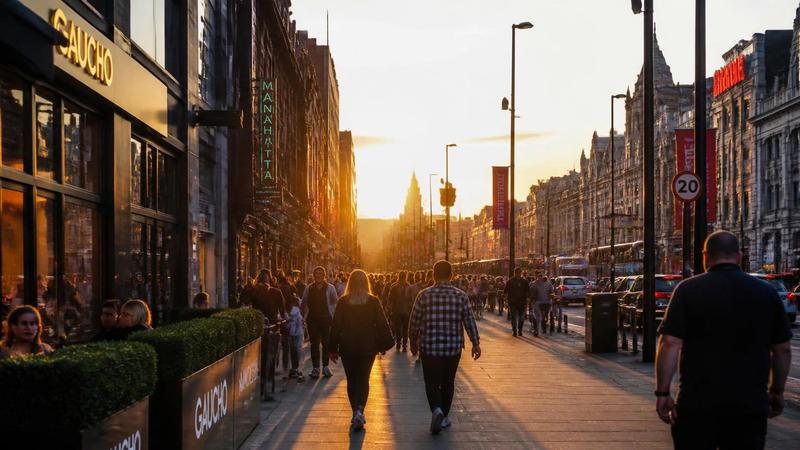 London vs Manchester vs Edinburgh: Where Should Canadians Live?