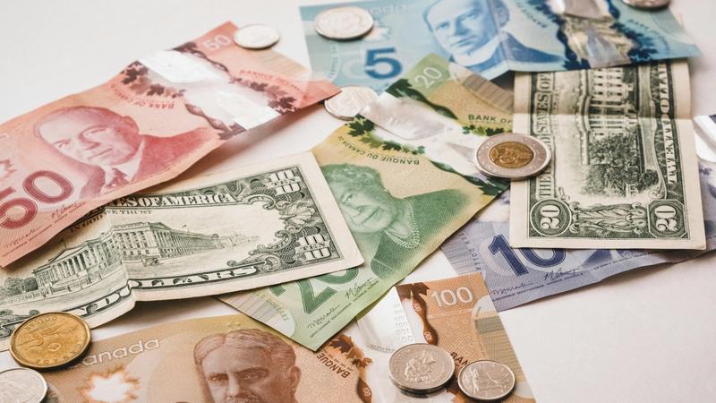 Moving Money from Australia to Canada: The Cheapest and Fastest Ways