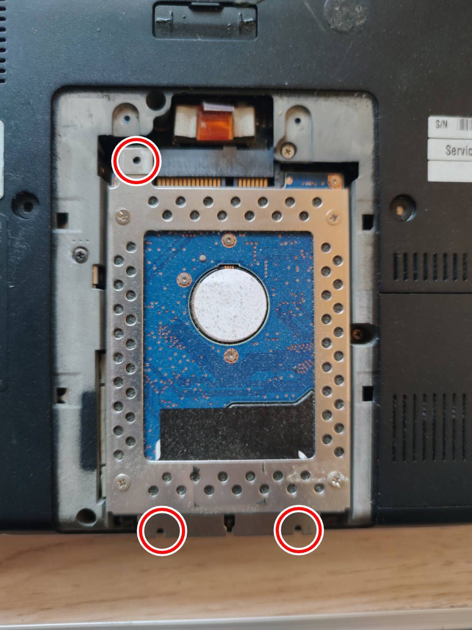 ノートPC分解】SONY VAIO VPCS139FJ（PCG51511N）SSD換装と分解清掃