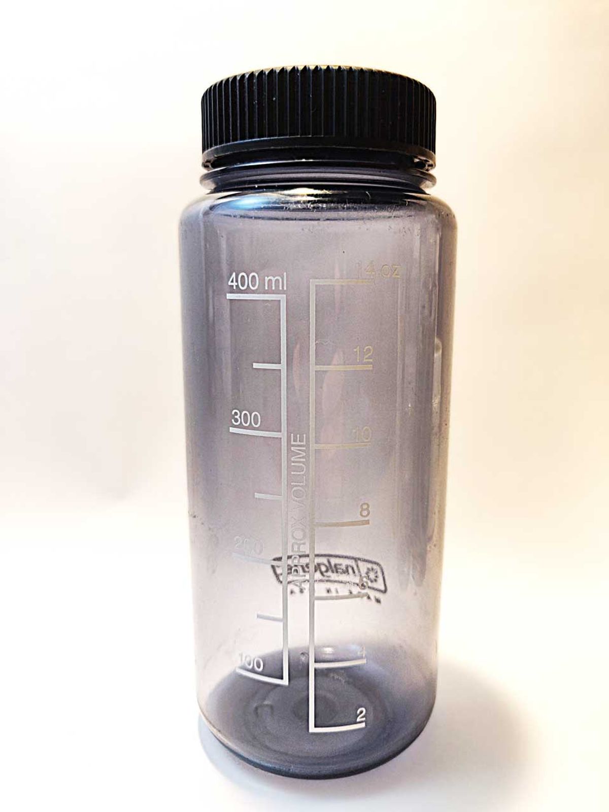 ナルゲン トライタンボトル広口0.5L メモリ部分
