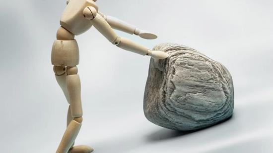 The Power of Leadership: Emotional Intelligence and Building Trust in Teams