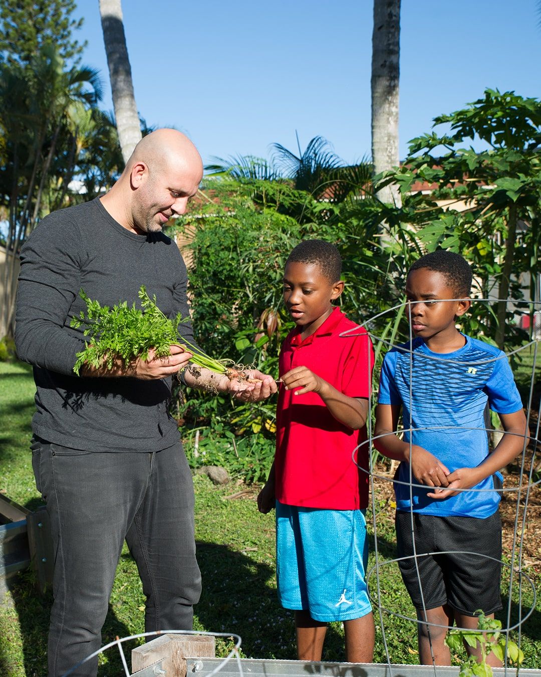 Moshe working with small children