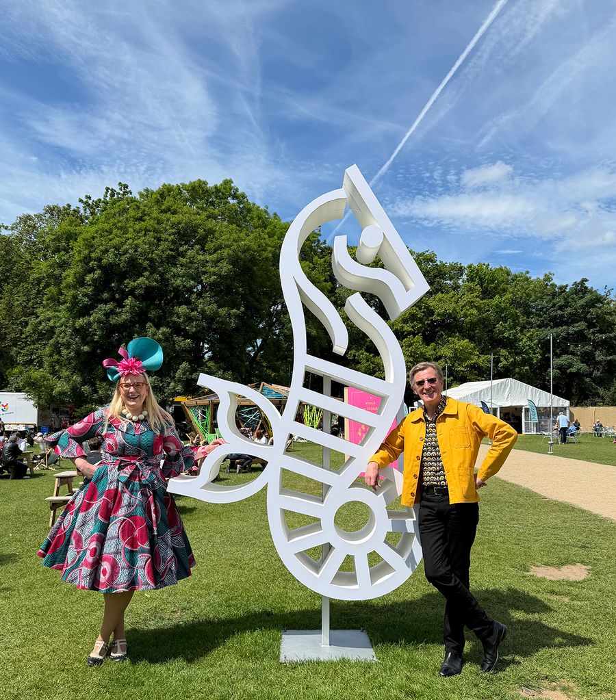 Reeve and McIntyre with a sculpture of Dublin lit fest's iconic seahorse