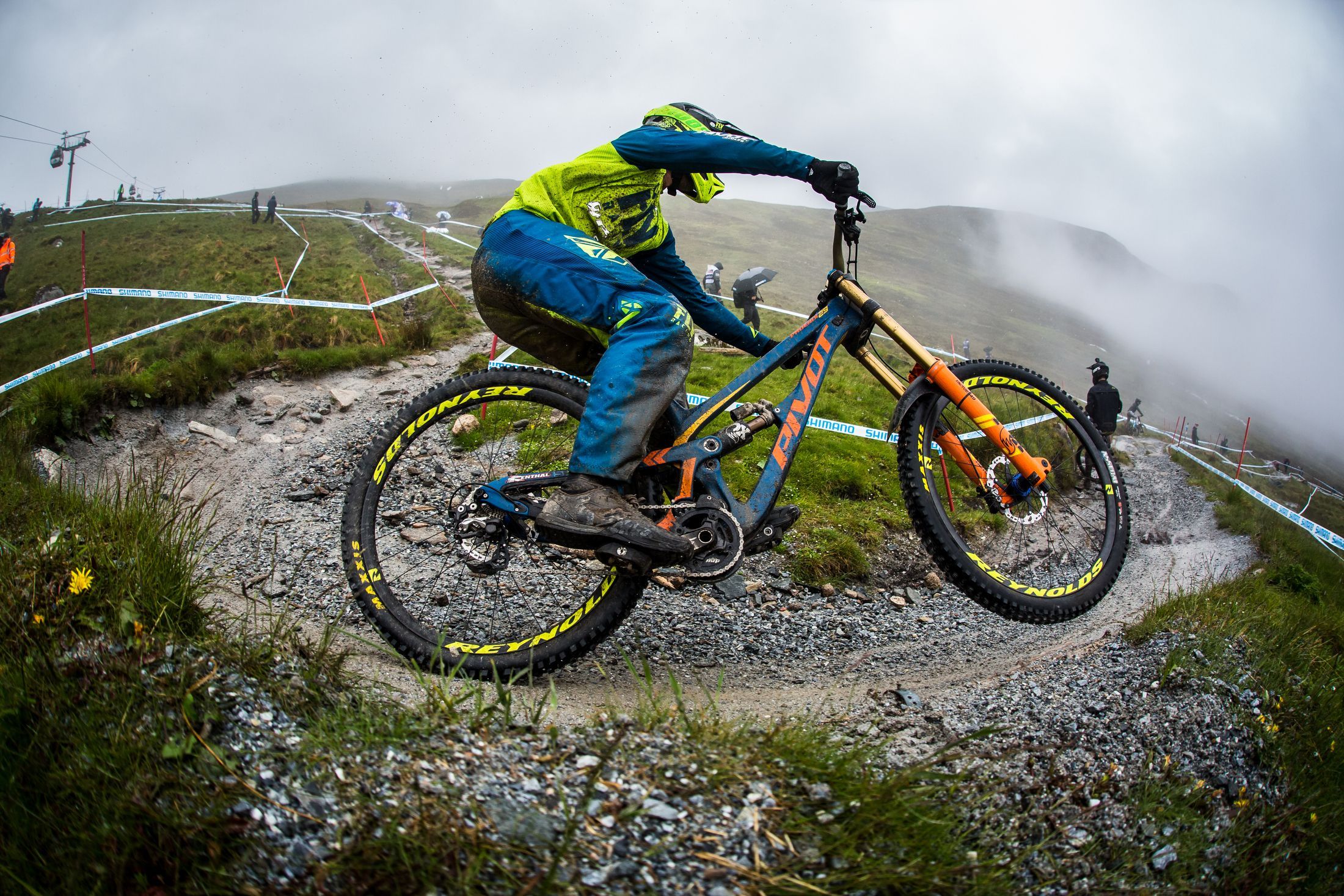 Pivot Phoenix 29 Carbon