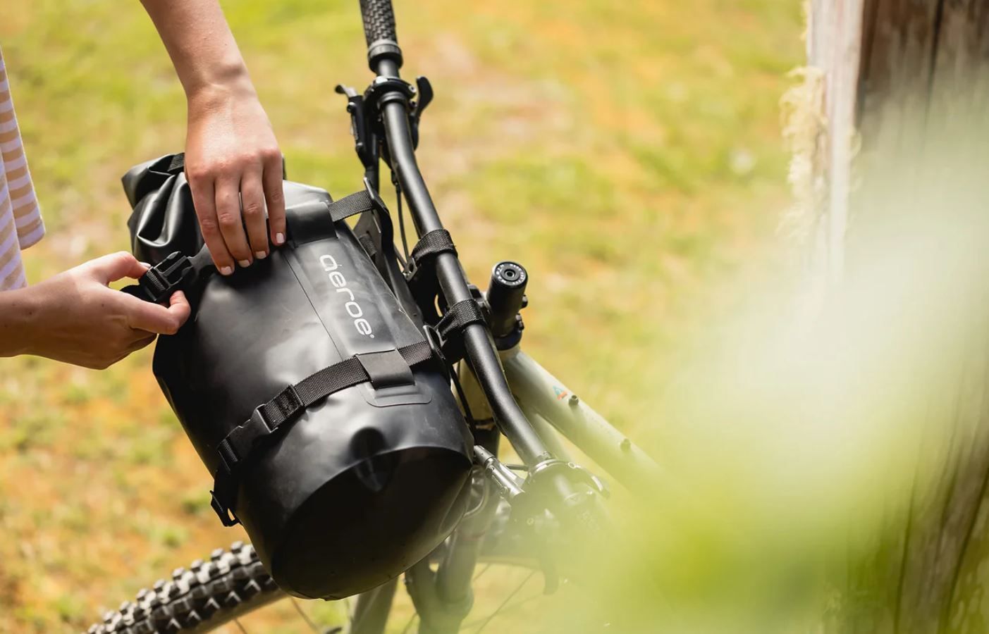 AEROE Handlebar Cradle