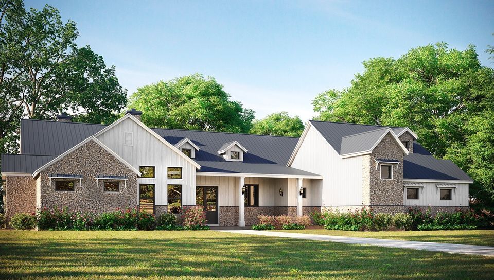 Hill Country Ranch With Bonus Room Over Garage