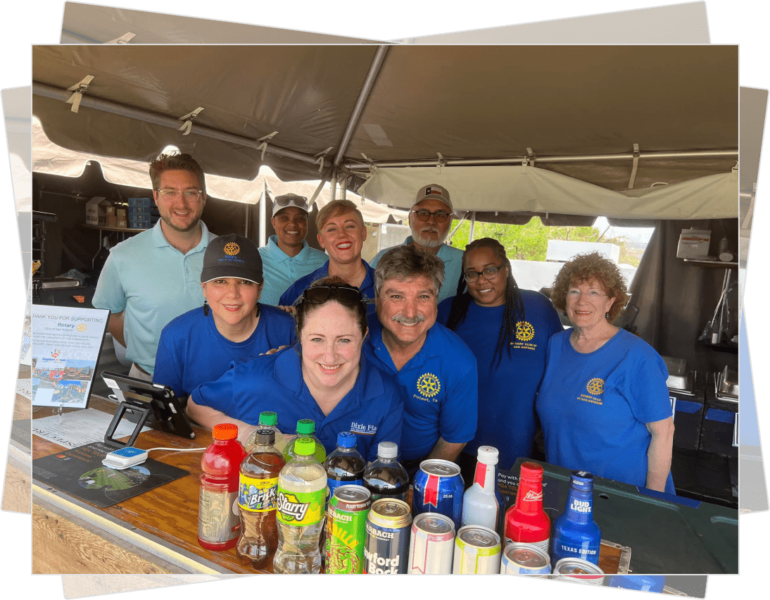 Rising Leaders volunteering at the Valero Texas Open