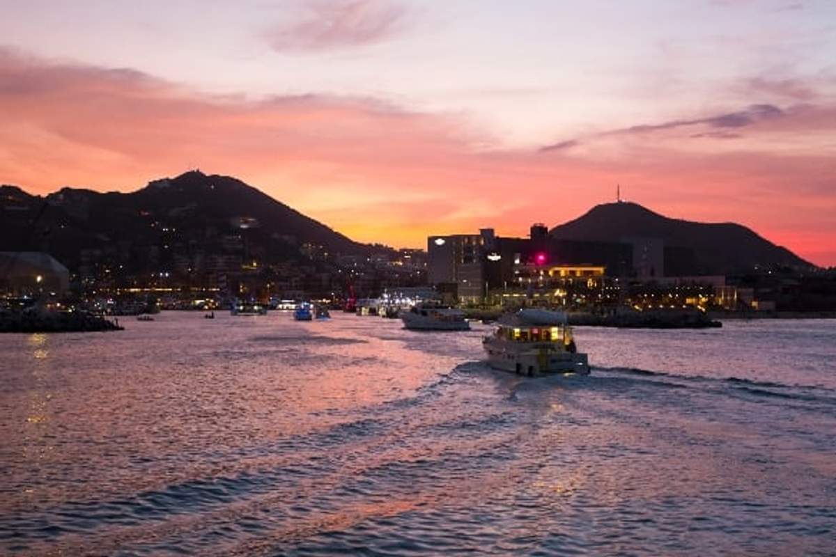 Desfile Nautico Cabo San Lucas