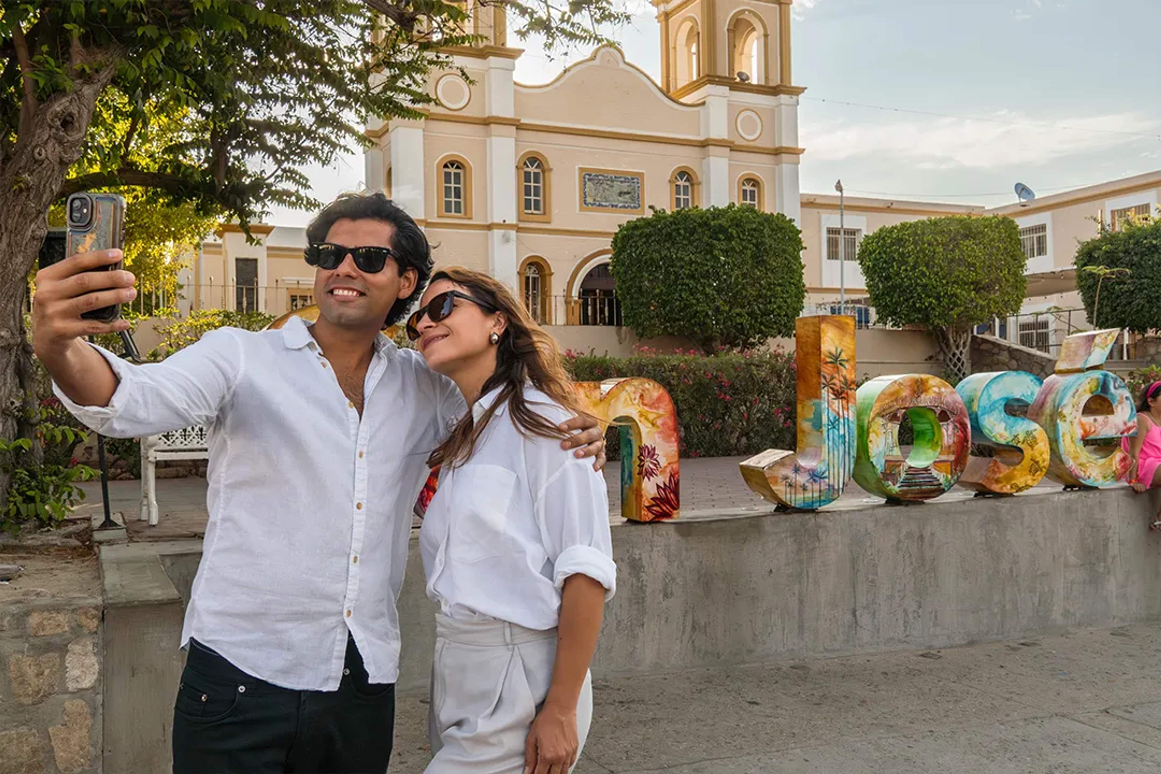 Plan a Trip to Cabo San Lucas the Way Locals Recommend