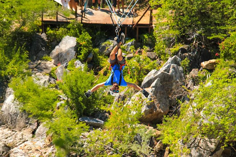 Cabo weather in May brings, sunshine, wind, and ocean conditions, so you can plan the perfect Baja getaway.