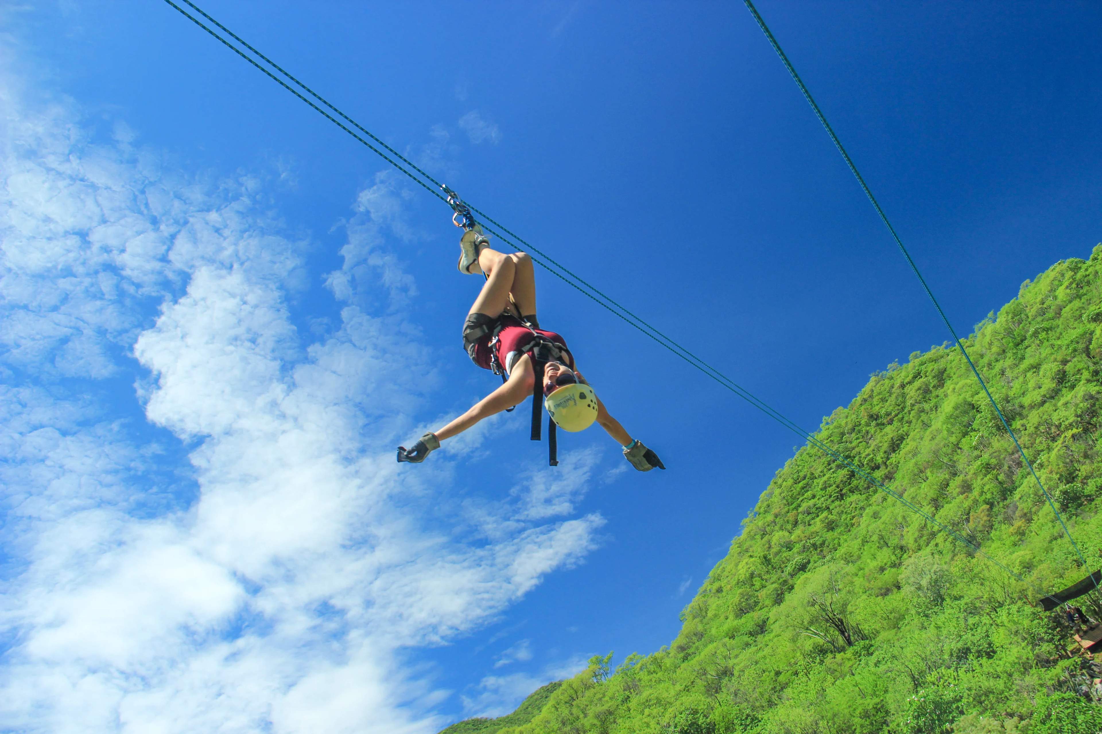 Upsidedown zipline from hill to hill