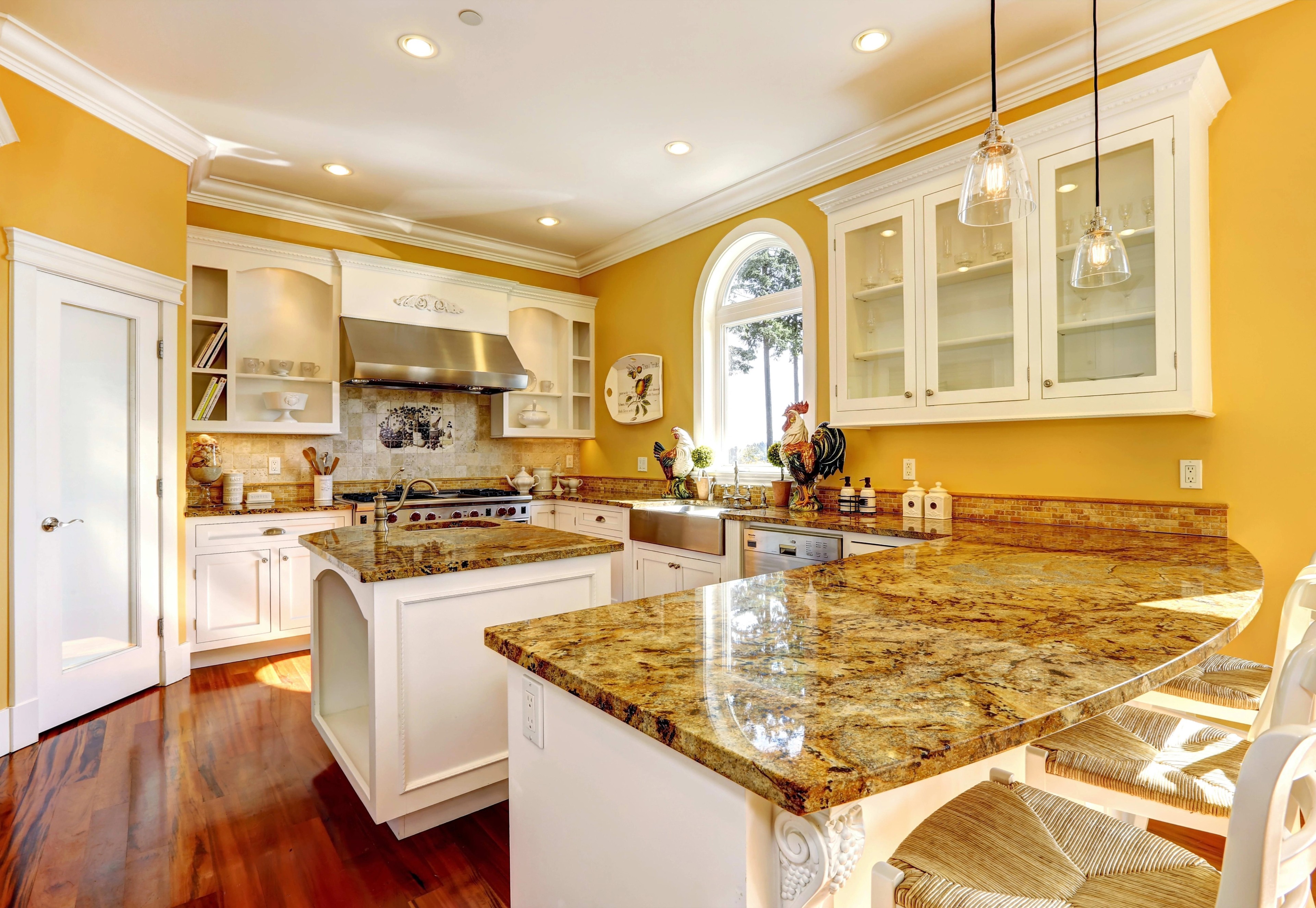 Sunrise kitchen overview with open layout