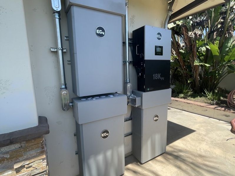 Whole Home Battery System EG4 Hybrid Inverter - Image 1