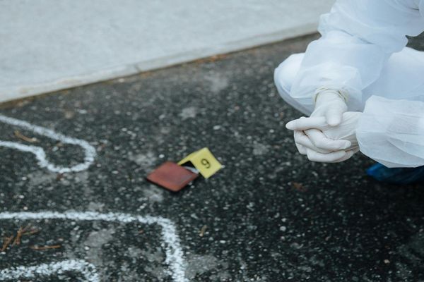 Execução em bar deixa jovem morto e mulher baleada em Altamira