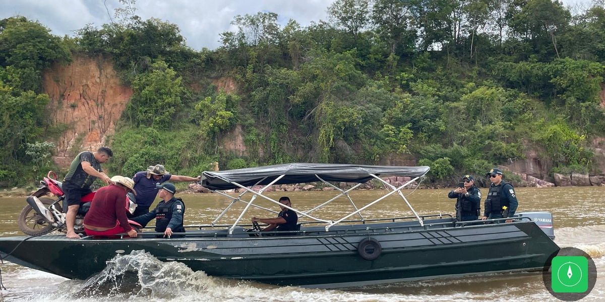 Chave caída no chão vira furto: moto de cantor é recuperada em balsa rumo a Manaus