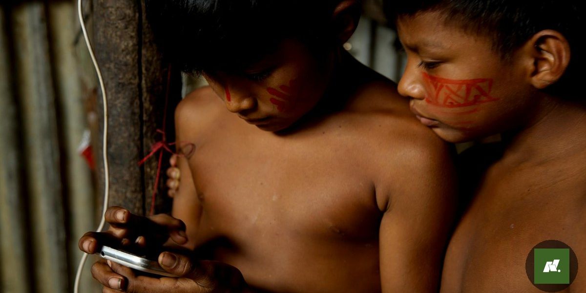 Vida Salva na Amazônia: Indígena Zo'é Ferido por Flecha Recebe Alta