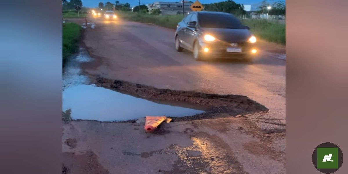 Jovem Tapa Buraco em Rodovia do Pará ao Som de Música e Viraliza