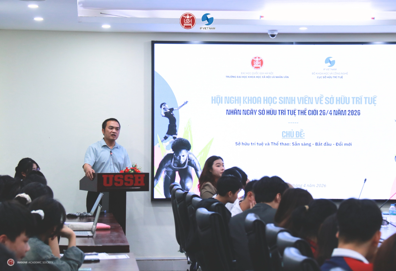 TS. Phạm Hoàng Giang - Trưởng Khoa Triết học và Quản lý phát biểu bế mạc Hội nghị