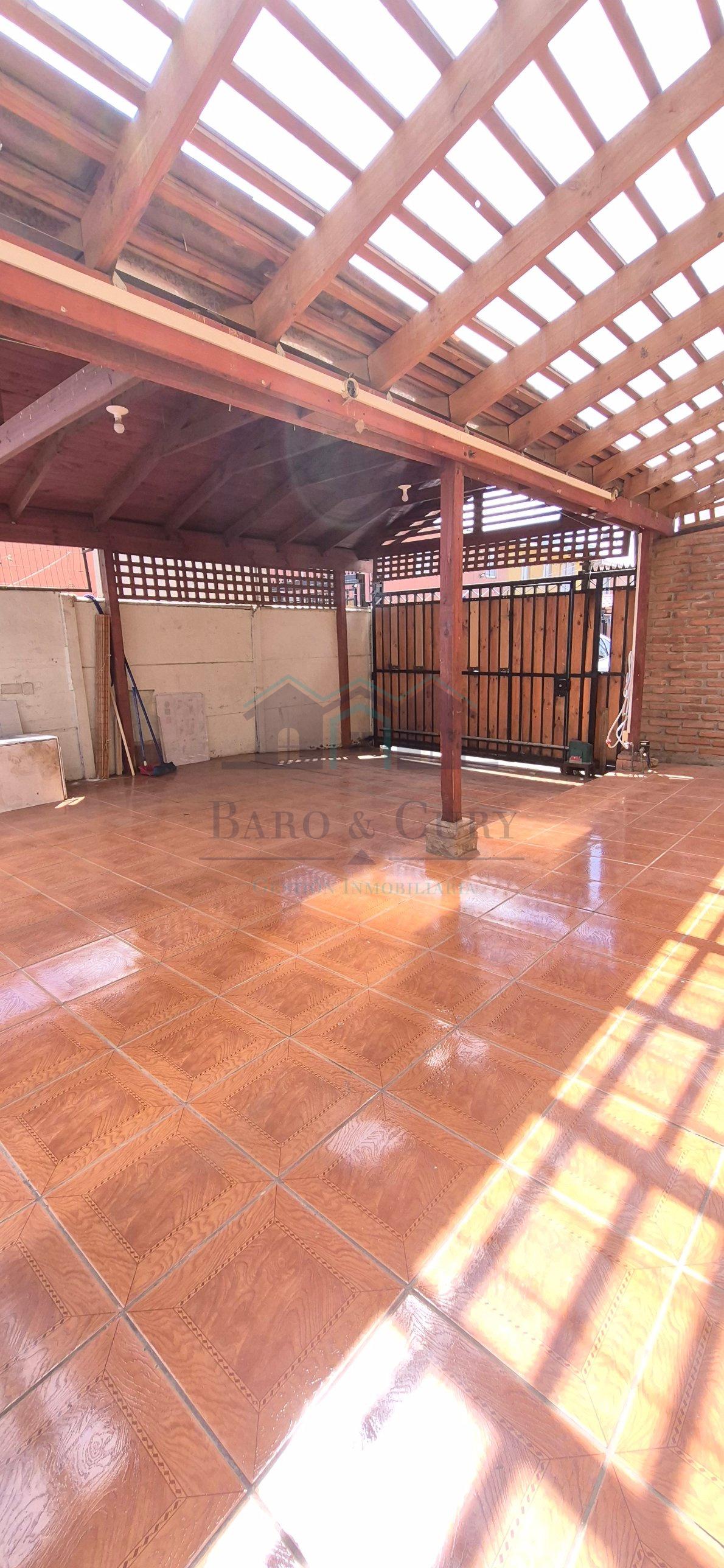 Arriendo Casa 4 dormitorios 2 baños sector poniente 4