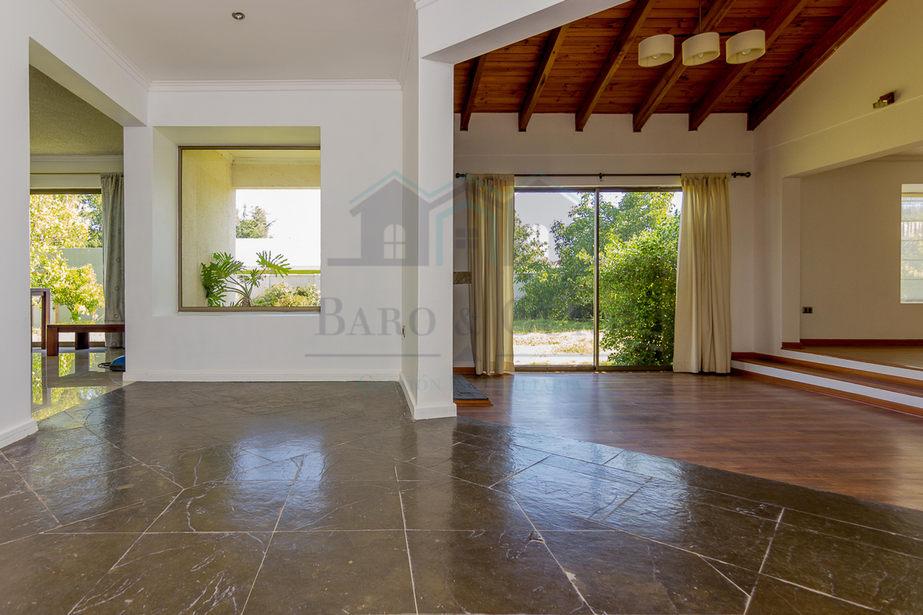 Casa en venta Requinoa 4 dormitorios 3 baños  4