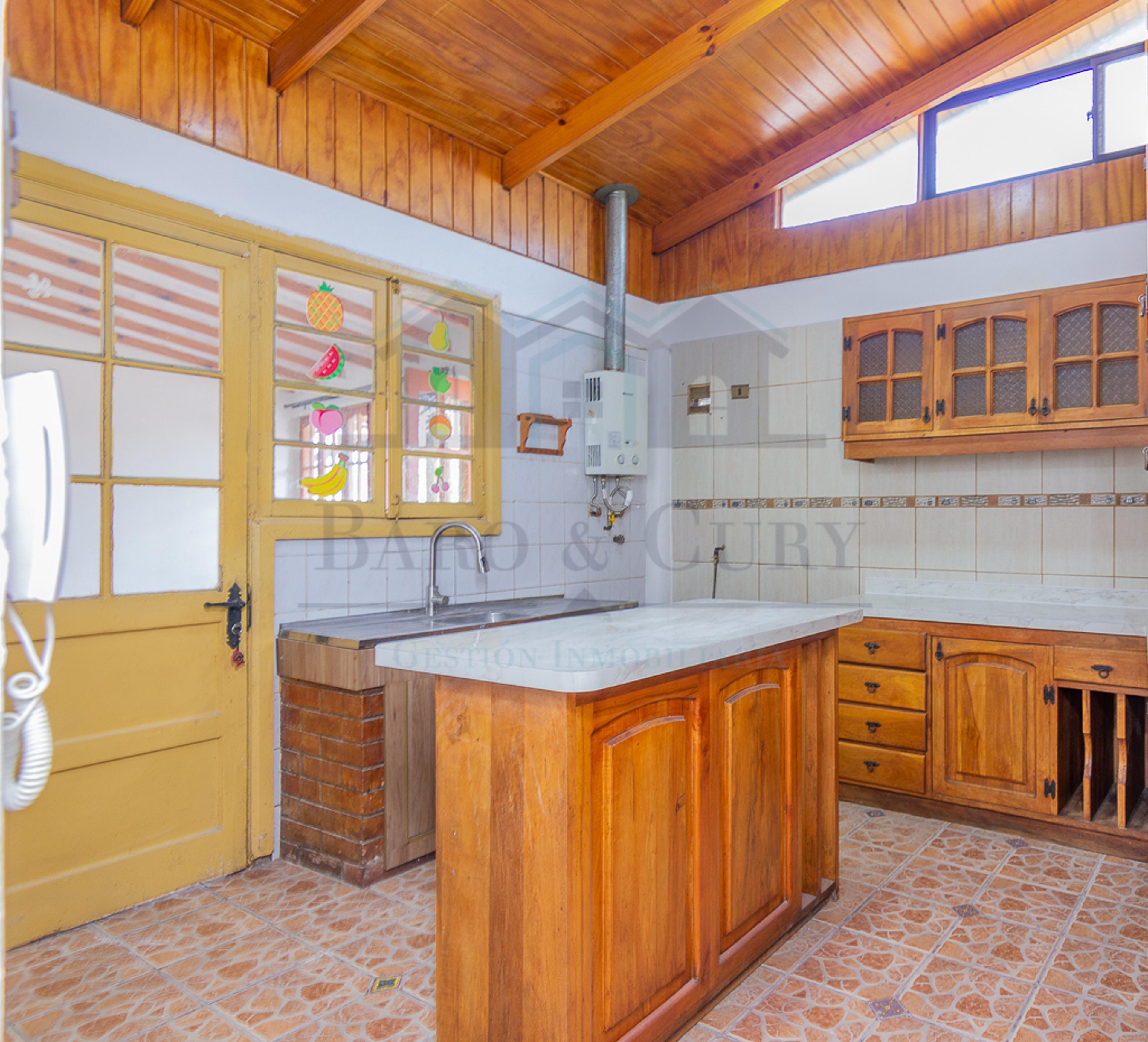 Casa en arriendo Machali 4 dormitorios 2 baños  4