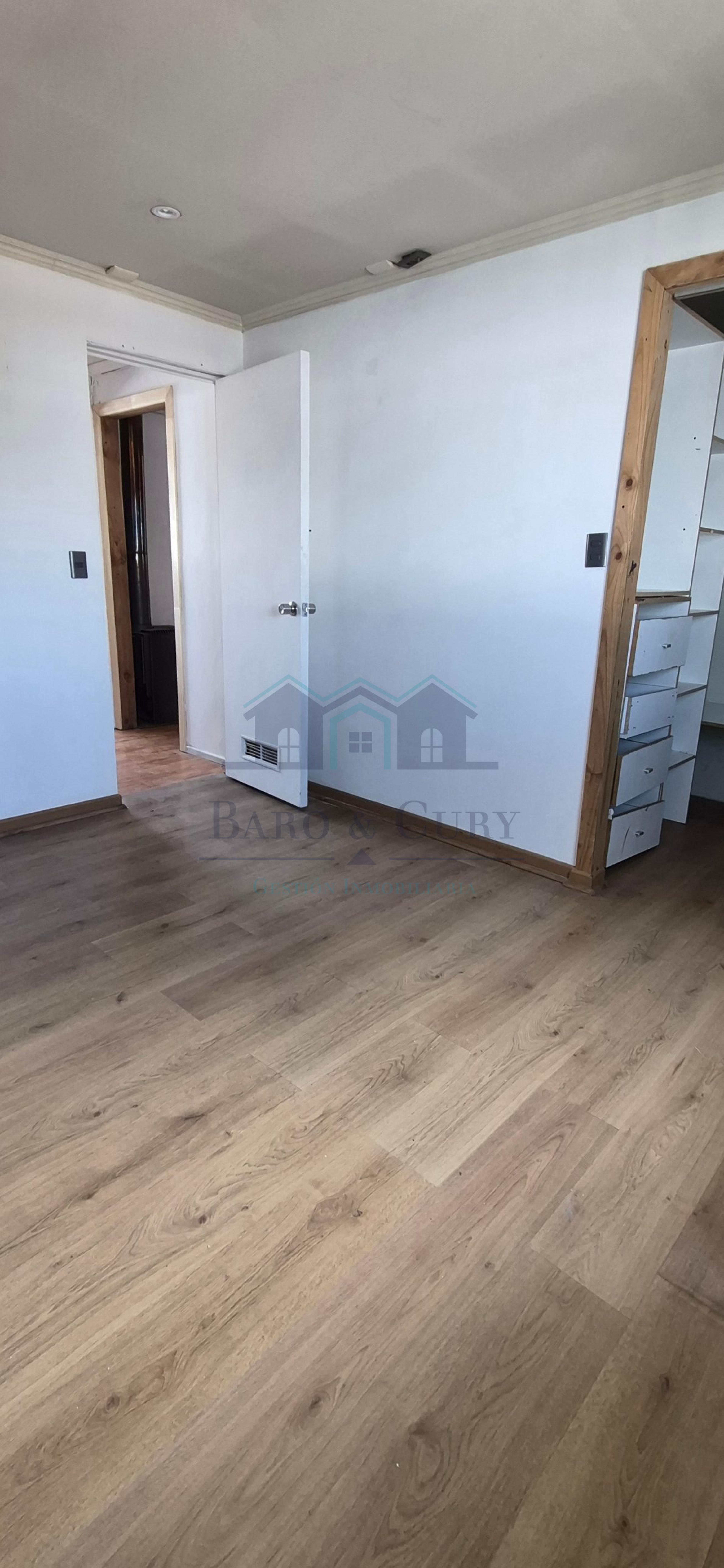Arriendo Casa 4 dormitorios 2 baños  sector poniente  - Imagen 29