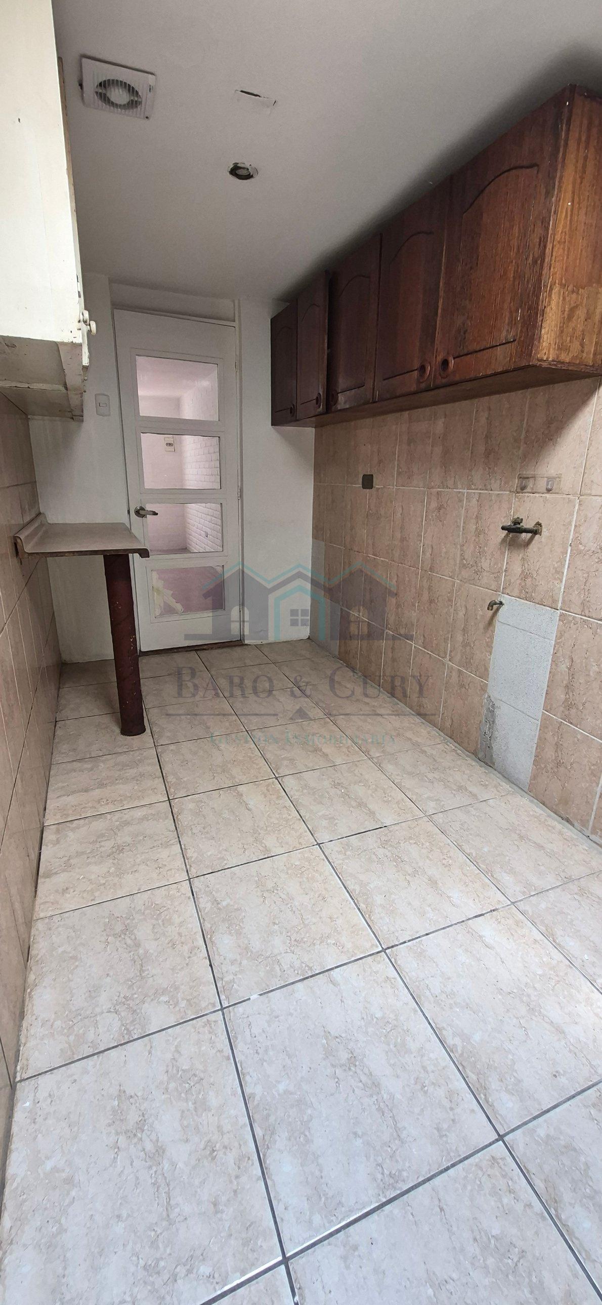 Arriendo Casa 4 dormitorios 2 baños sector poniente - Imagen 14