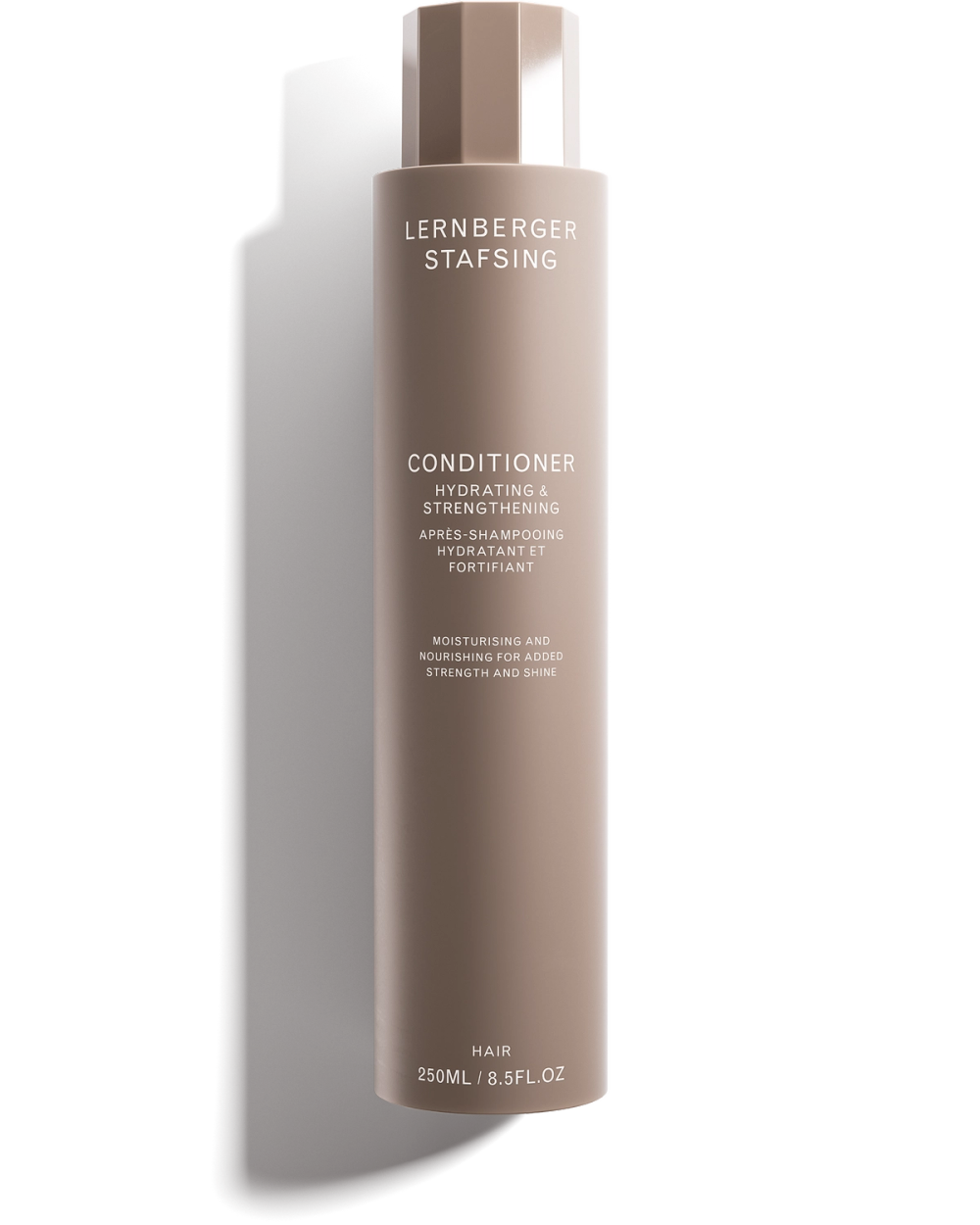 CONDITIONER HYDRATING & STRENGTHENING