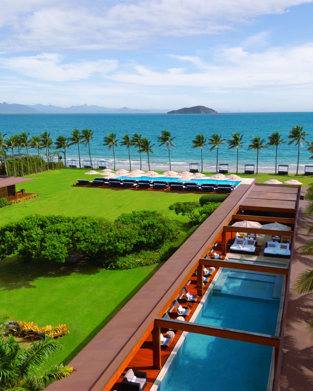 Zendaya Resort Honeymoon